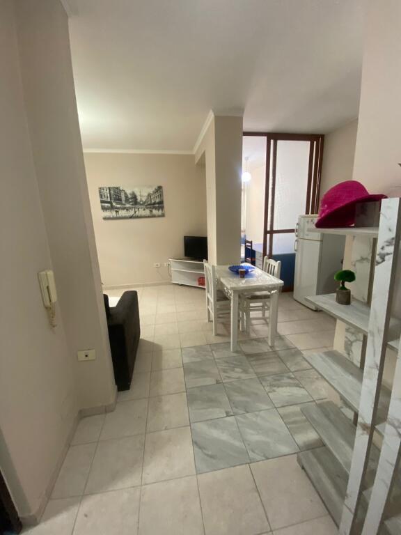 Vendesi appartamento 2+1 a Don Bosko vicino a Qazim Turdiu