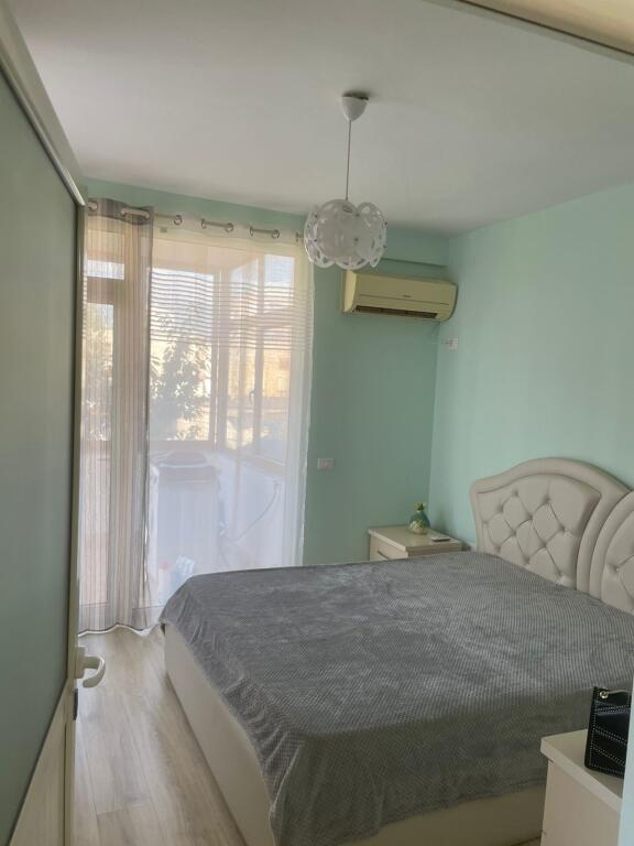 1+1, furnished at 21 Shi.