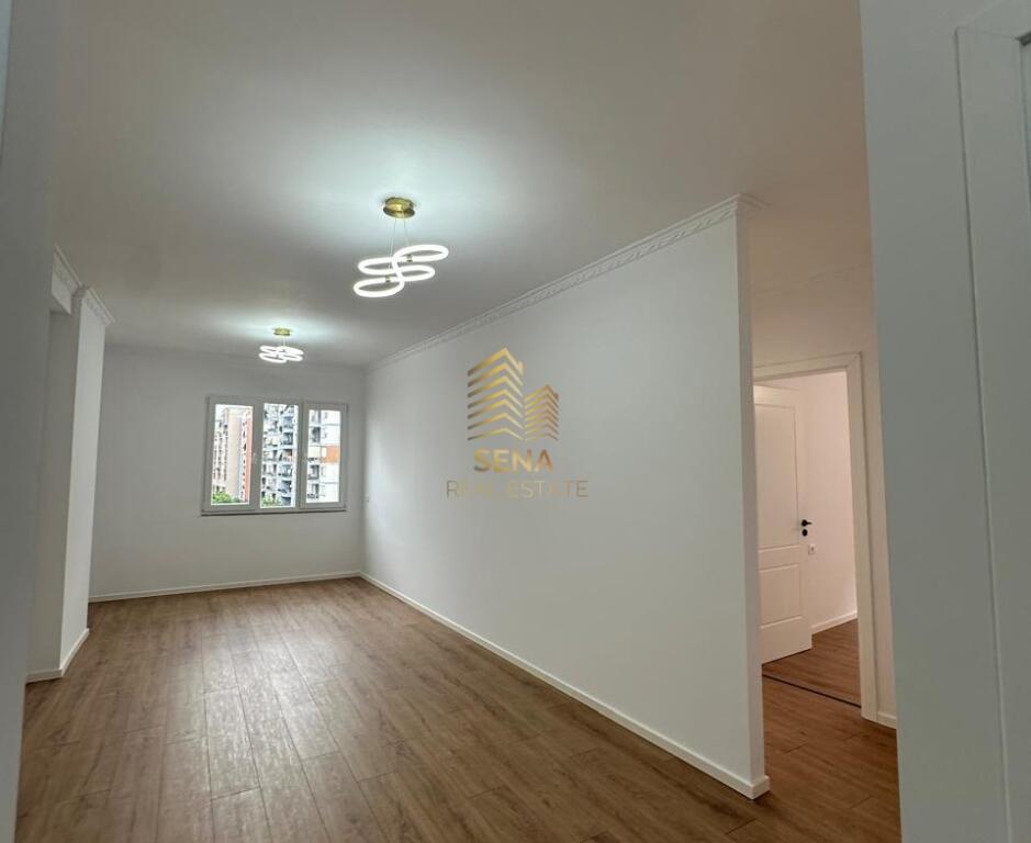Shitet, Apartament 2+1+2WC+Bllk, Astir