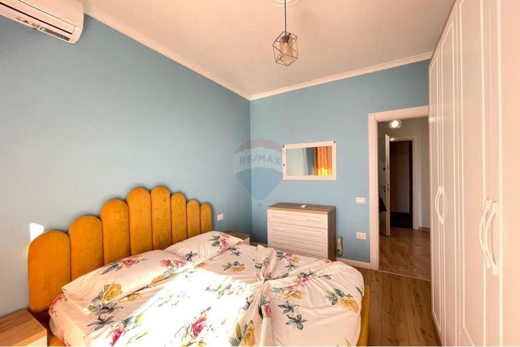 1+1 apartment for rent - Dibra Street