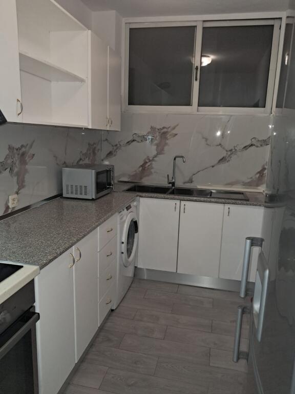 Apartment 2+1 for rent in Ali Demi