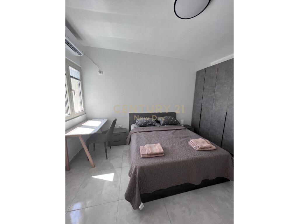 FOR SALE 1+1 APARTMENT WITH SEA VIEW AT RROTA E KUQE!