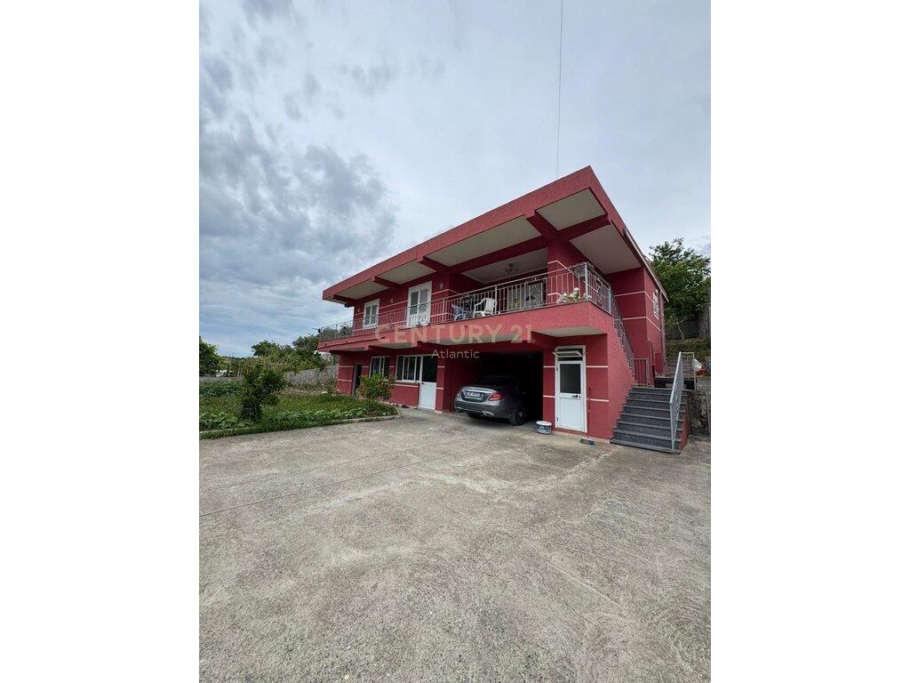 FOR SALE PRIVATE HOUSE IN SPITALLE!