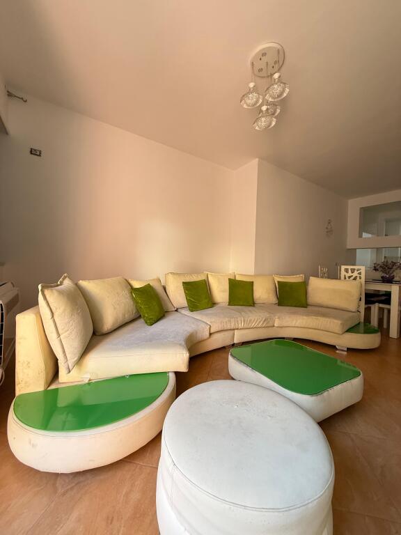 2+1+2 Apartment for Rent, Paris Commune