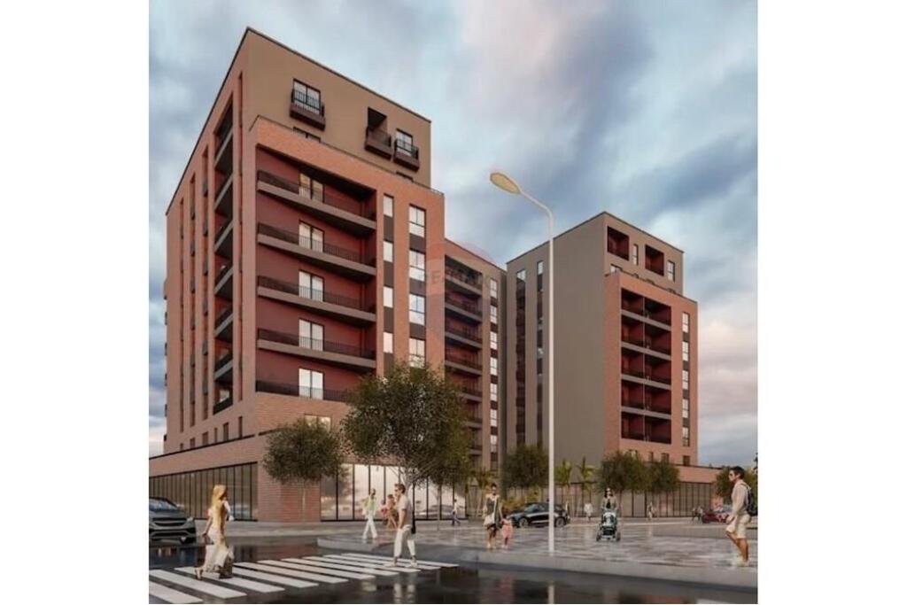 Shitet Apartament 2+1