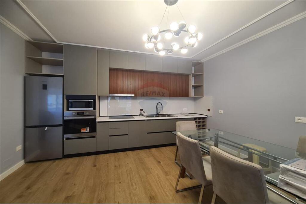 Apartment for rent near the Ballet School!