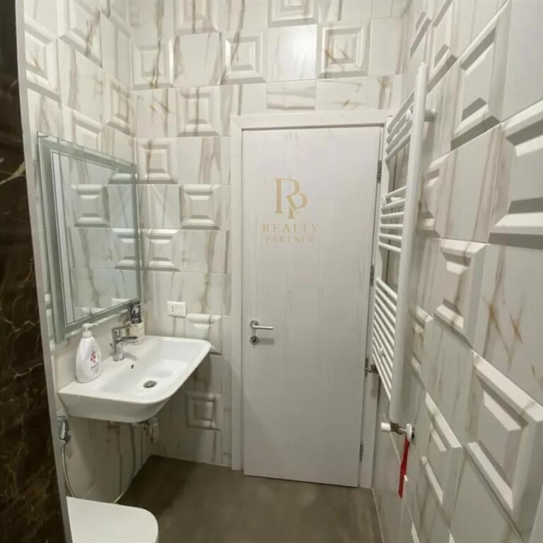 2+1 Apartment for Sale | Square 21, Kavaja Street (Tirana)