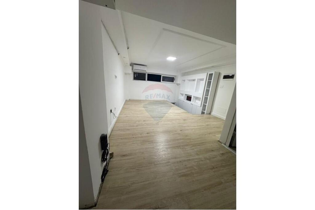 Ambient Dublex për qira në Ish Bllok