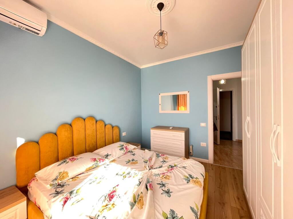 1+1 apartment near Pharmacy 10