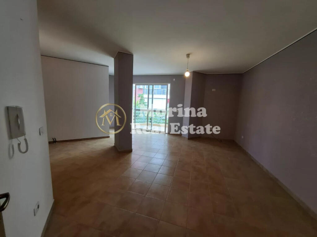 Affitto, Appartamento 2+1+2, Fresku