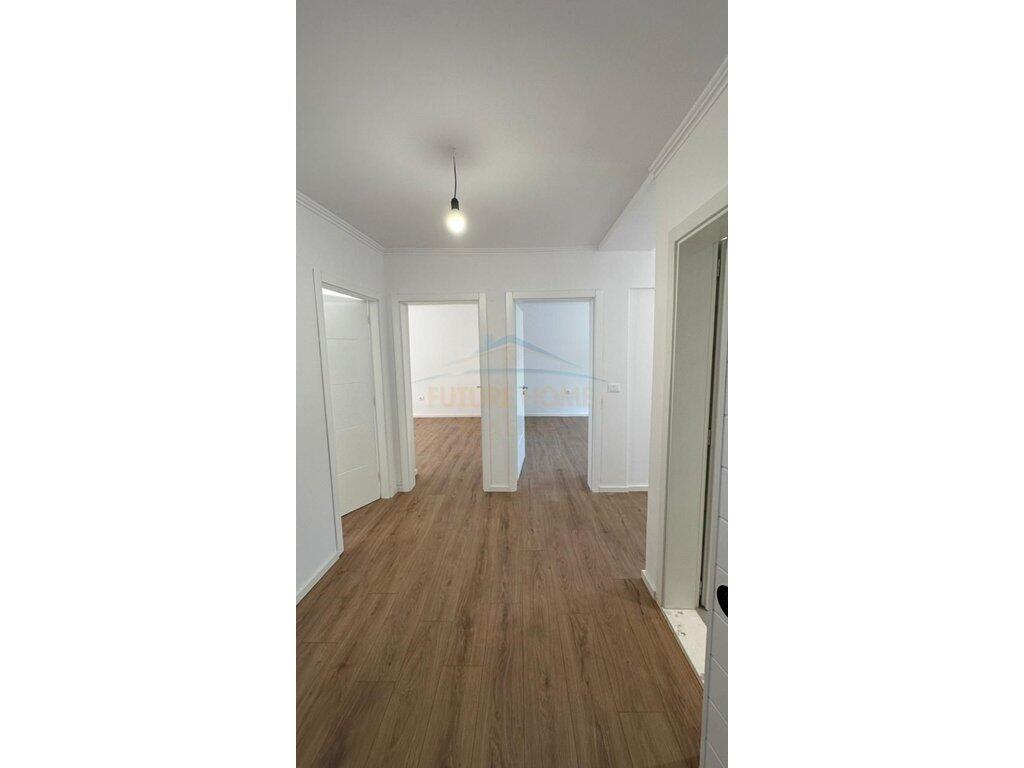 Shitet Apartament 2+1, Varri i Bamit