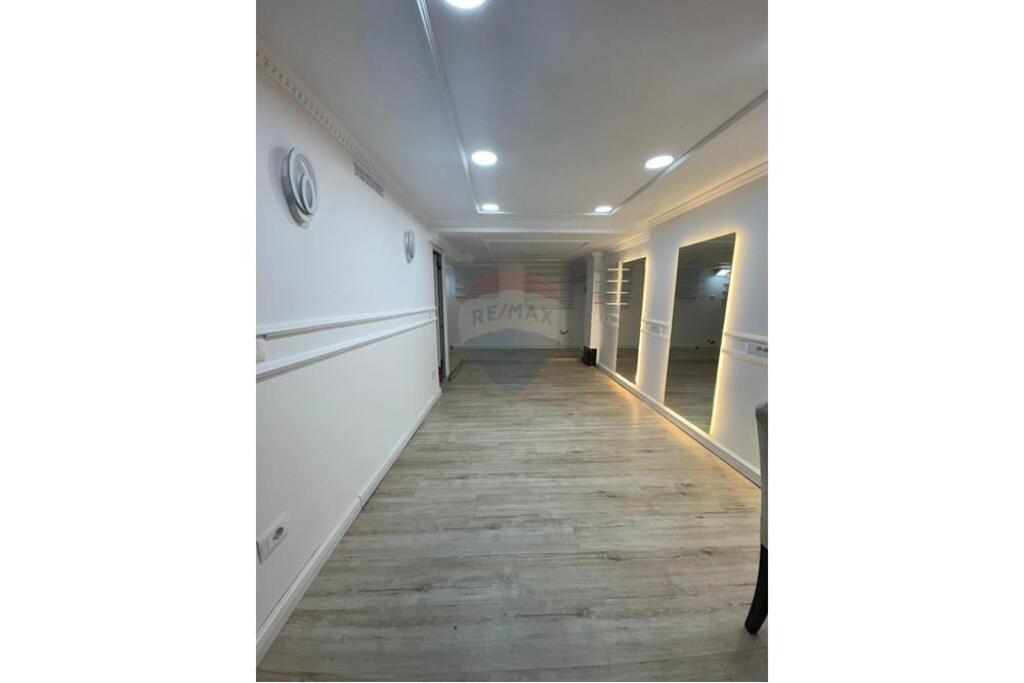 Ambient Dublex për qira në Ish Bllok