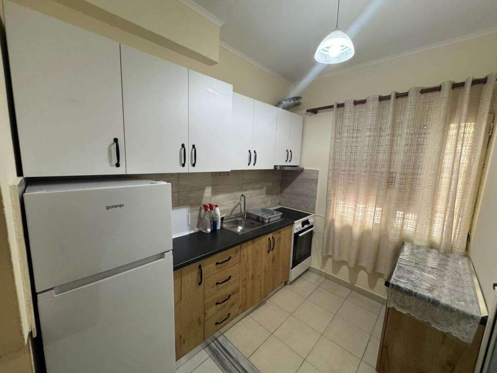 Studio for rent near the Train Station, Dispanceria