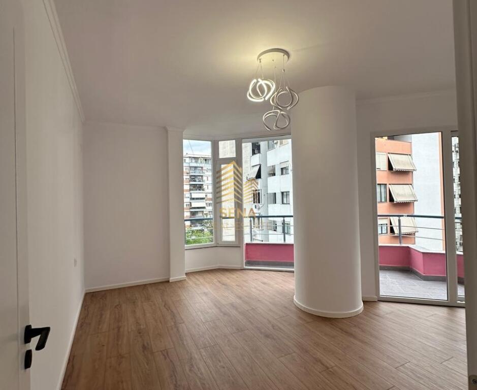 Shitet, Apartament 2+1+2WC+Bllk, Astir
