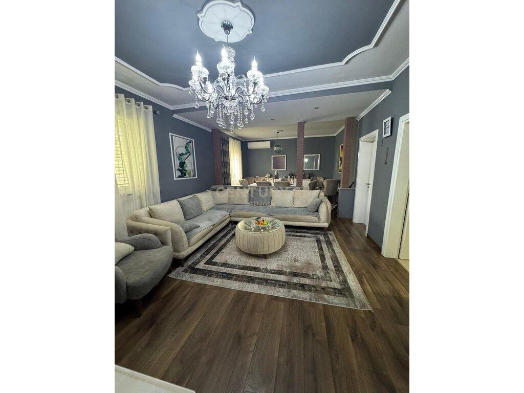 FOR SALE PRIVATE HOUSE IN SPITALLE!