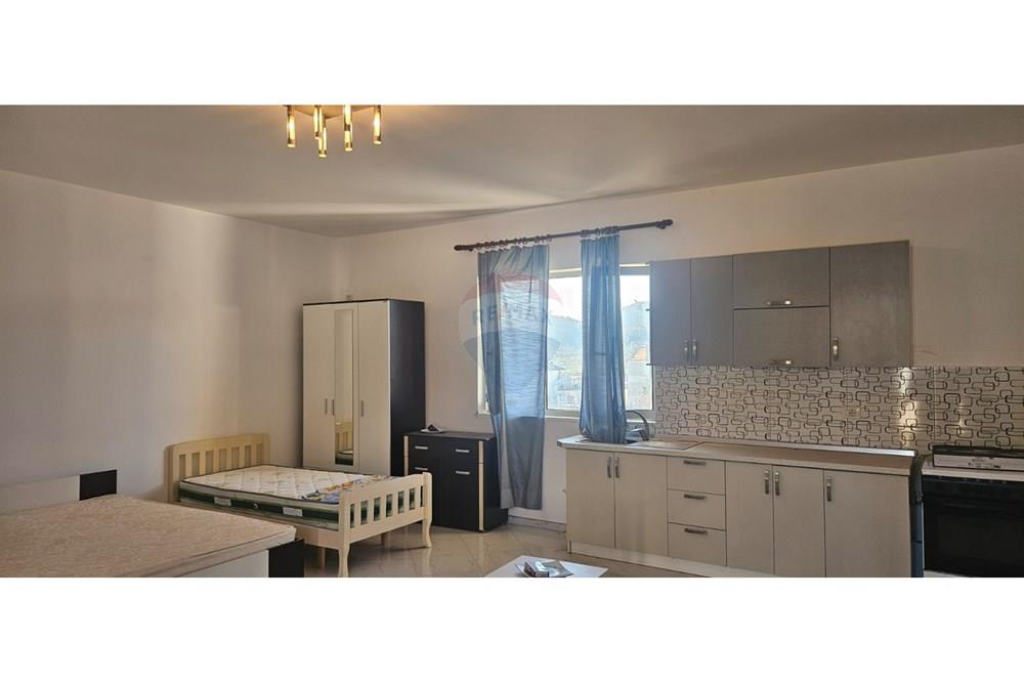 Apartment for rent in Prush Kombinat!