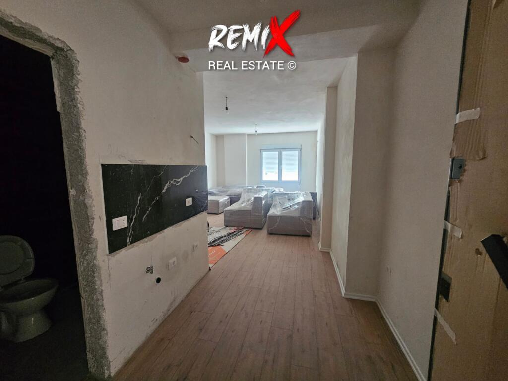 FOR SALE STUDIO NEAR THE FIRE STATION, DURRES