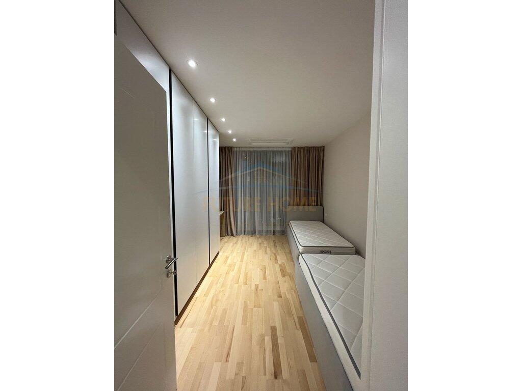 APPARTAMENTO 2+1+POSTO AUTO, LAGO, VISTA LAGO