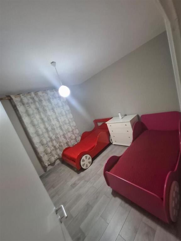Apartament 2+1 me qera tek shkolla 1 maji, Ali Dem.