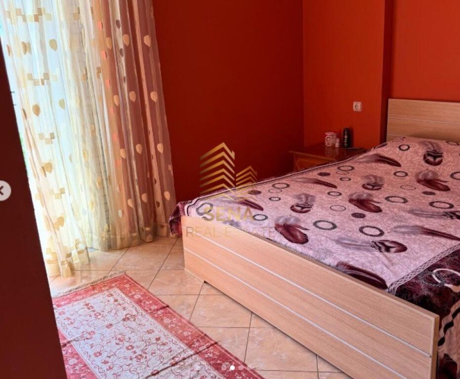 Shitet, Apartament 1+1+Blk, Sarandë