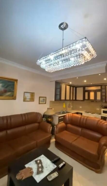 JAPIM ME QIRA APARTAMENT 2+1 NE FRESK!