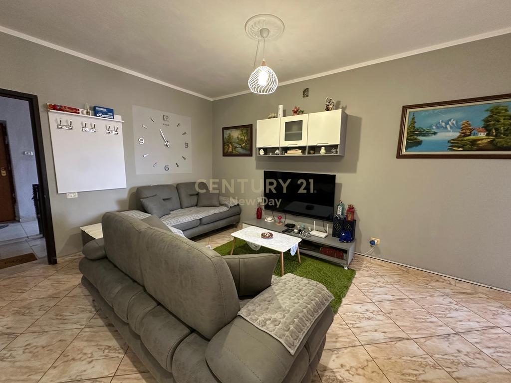 For Sale Converted Apartment 2+1 in Golem, Durrës - 62 m²