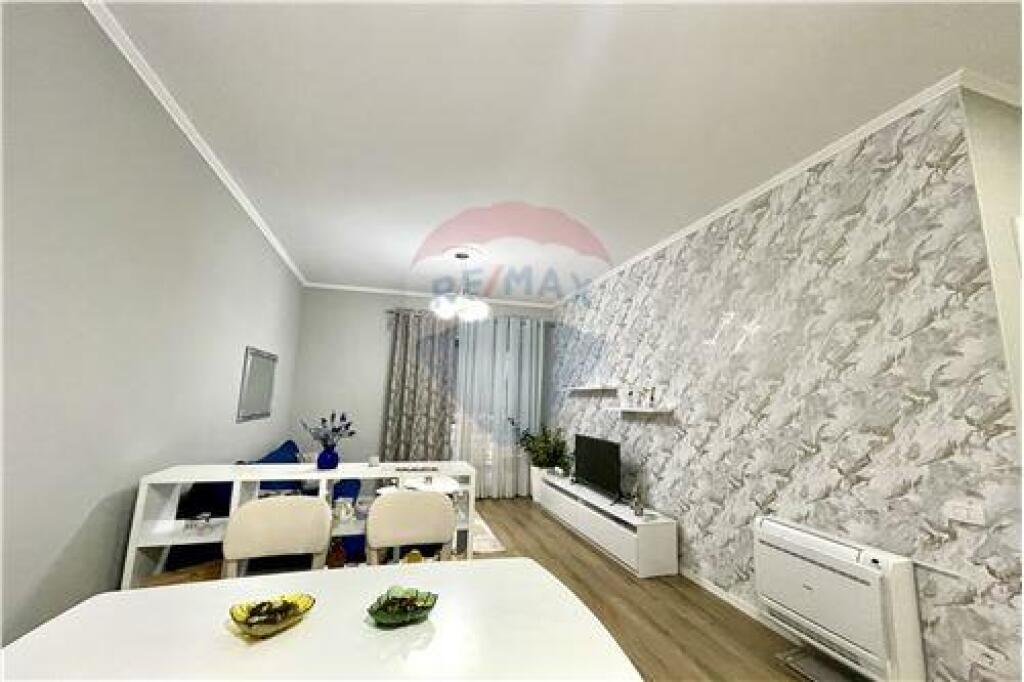 APARTMENT 1+1 + PARKING FOR RENT AT DELIJORGJ!