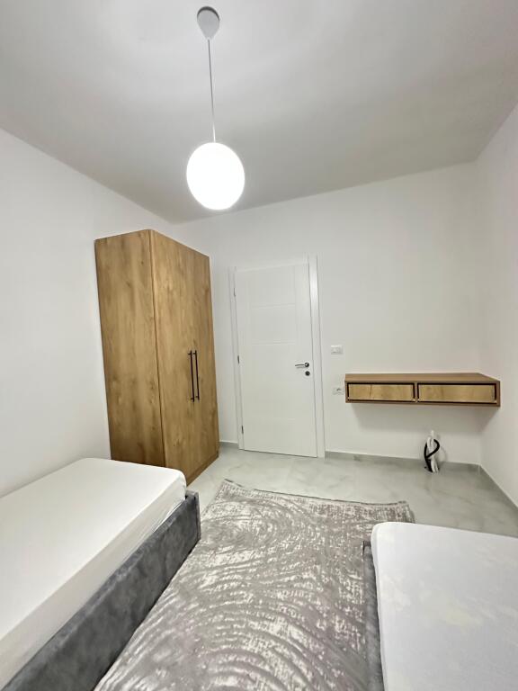 Apartament 2+1 me qira ne Astir