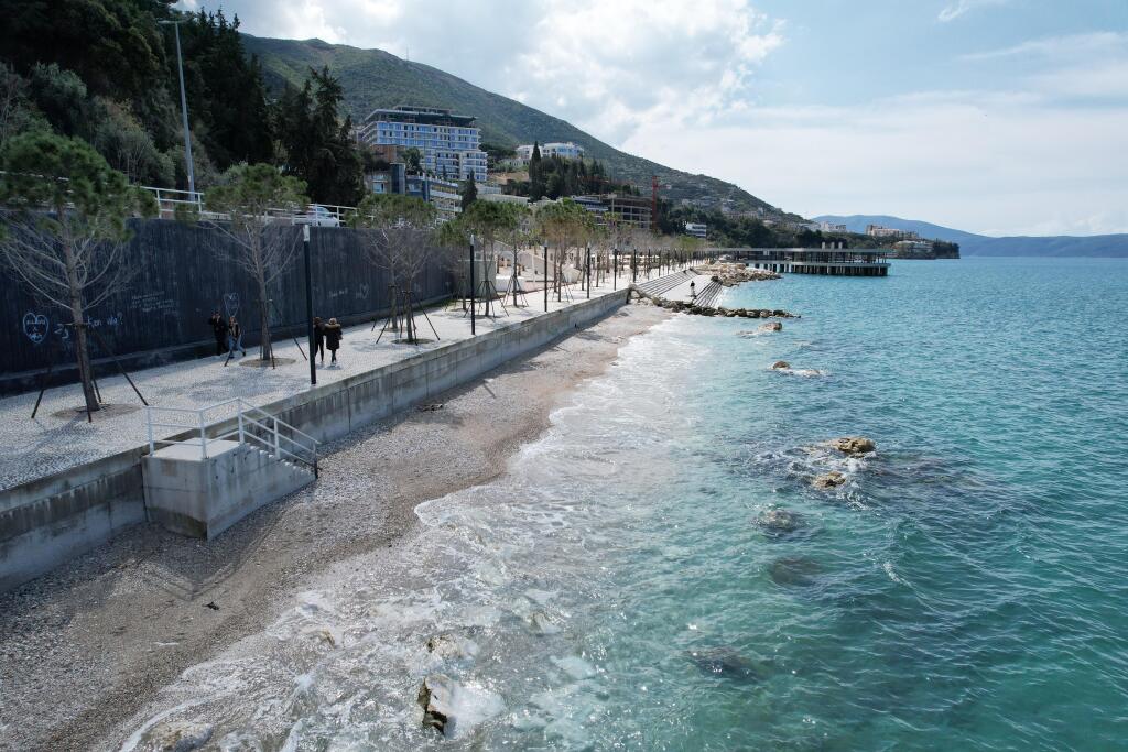 Studio për shitje me pamje deti në Vlorë