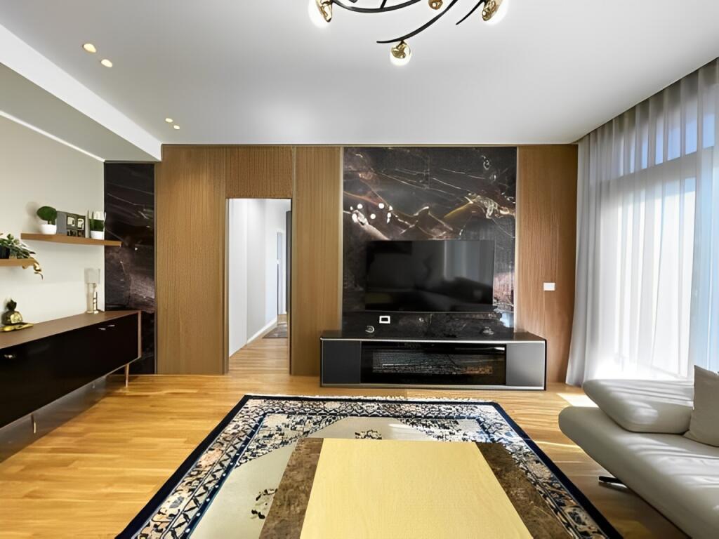4+1 apartment for sale with a view of the Lake - "Lake View", Rruga e Kosovarëve
