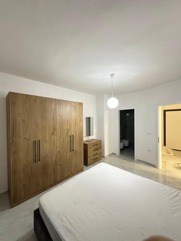 Apartament 2+1 me qira ne Astir