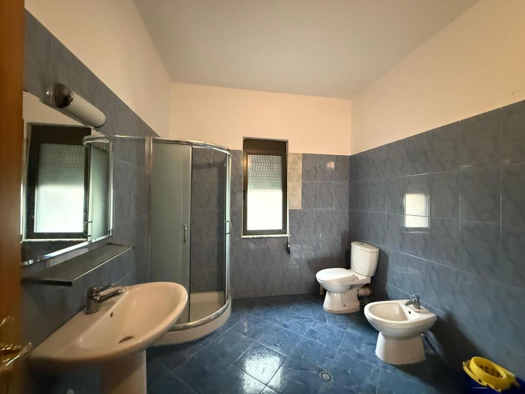 APARTAMENT ME QERA 1+1 PRANË PLAZHIT