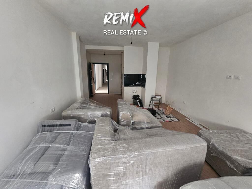 FOR SALE STUDIO NEAR THE FIRE STATION, DURRES