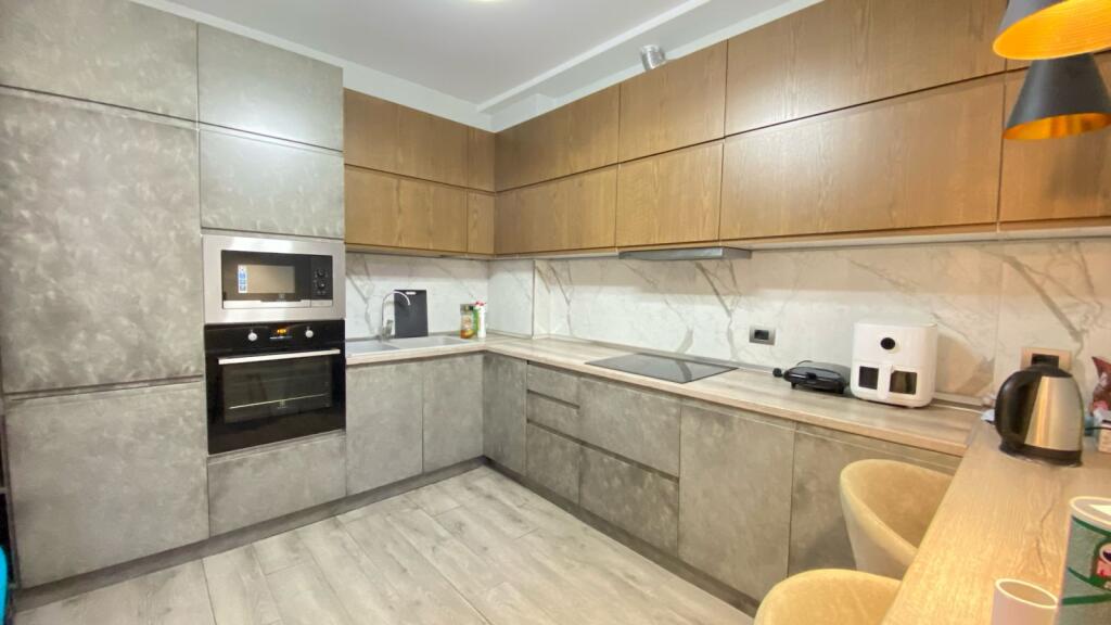 Apartment 2+1 for Rent on Elbasan Street