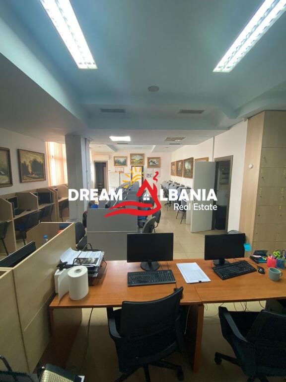 Commercial Space for Sale on Elbasan Street, near the American Embassy in Tirana (ID 4161103)
