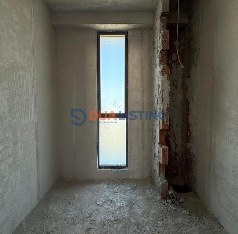 We are selling a 2+1 apartment with a yard and veranda at Tulipan Residence!