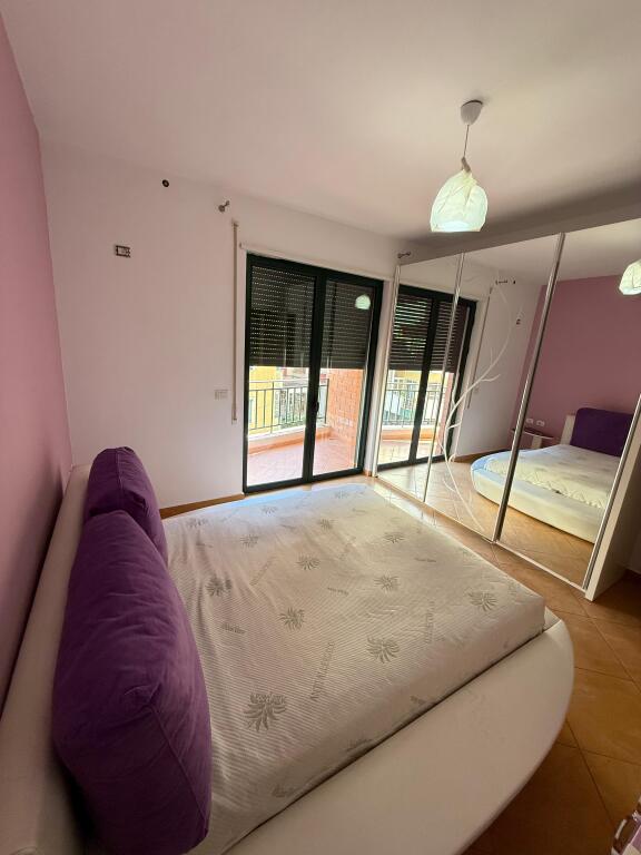 2+1+2 Apartment for Rent, Paris Commune