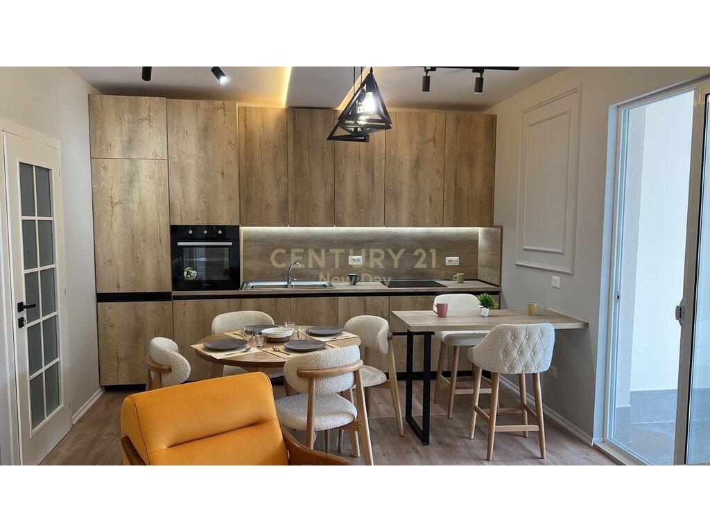 FOR SALE APARTMENT 2+1 WITH BALCONY + STORAGE IN ILIRIA!