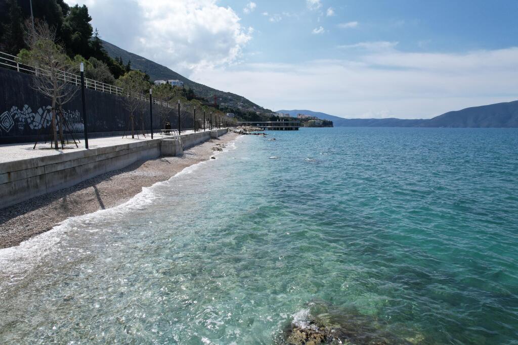 Studio për shitje me pamje deti në Vlorë