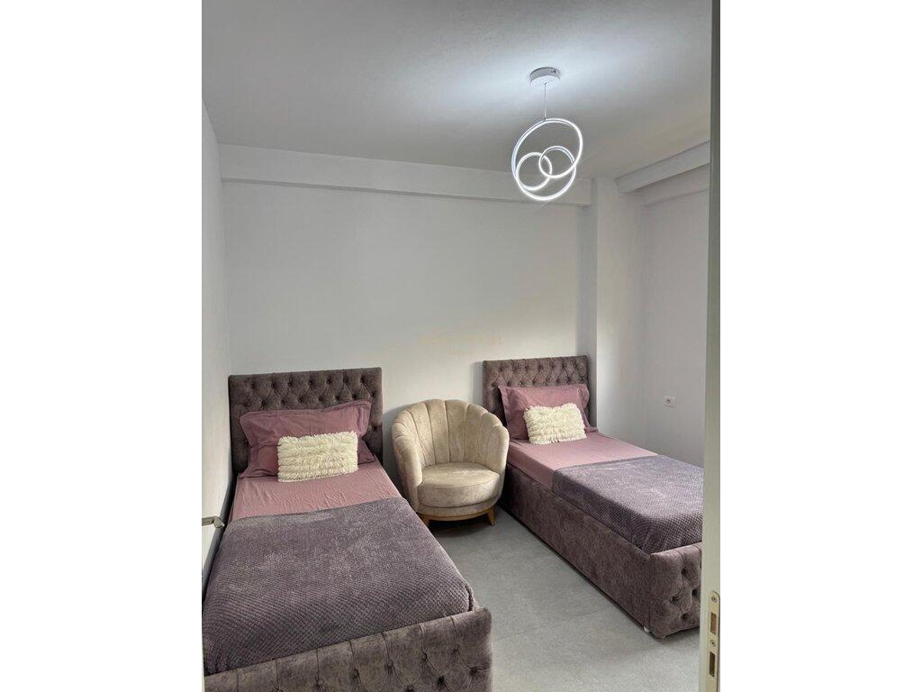 Apartment for rent 2+1 in Shkoze