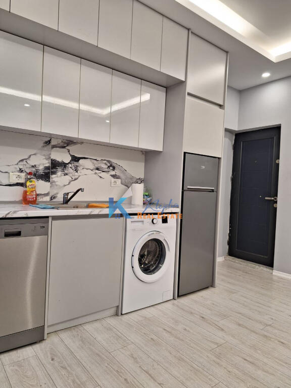 1+1 apartment for rent on December 21, near the Dormitories
