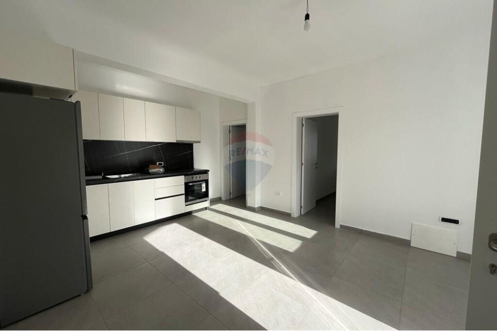 Apartment 2+1 is offered for rent on the fourth floor of a private house in Babrru, near Big Market.