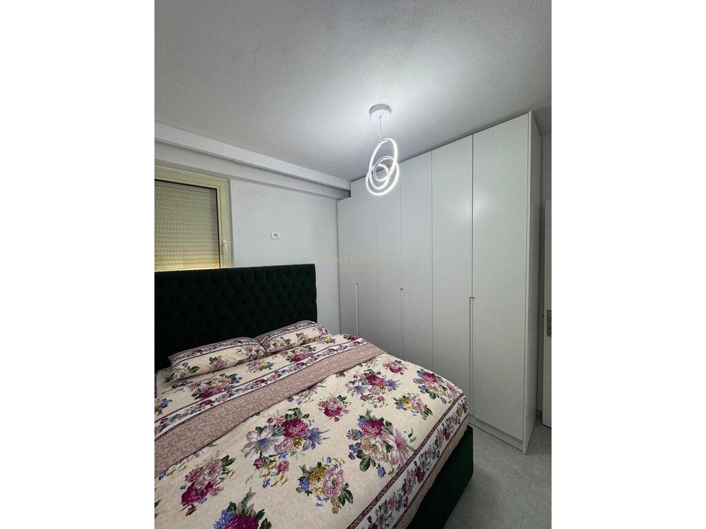Apartment for rent 2+1 in Shkoze