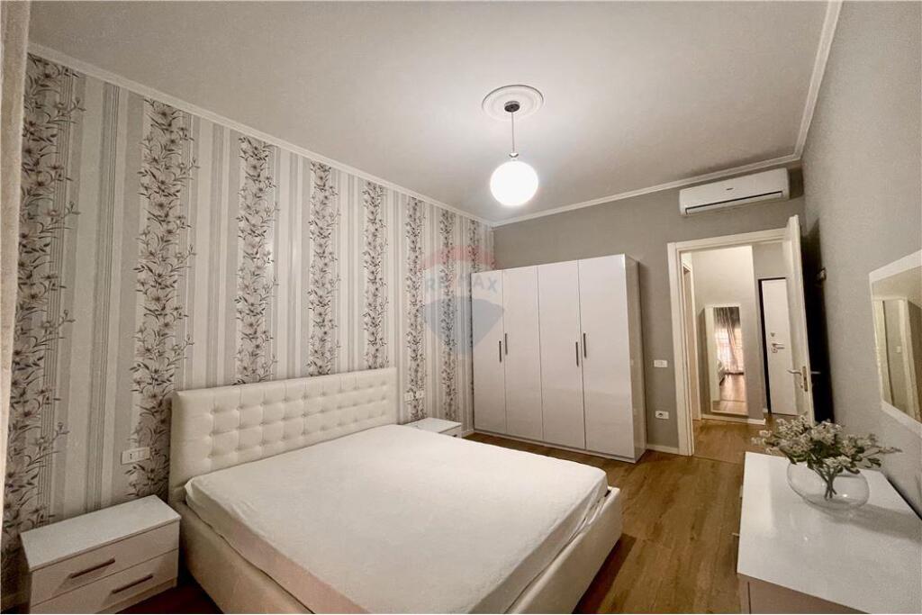 1+1 apartment for rent at Delijorgji complex