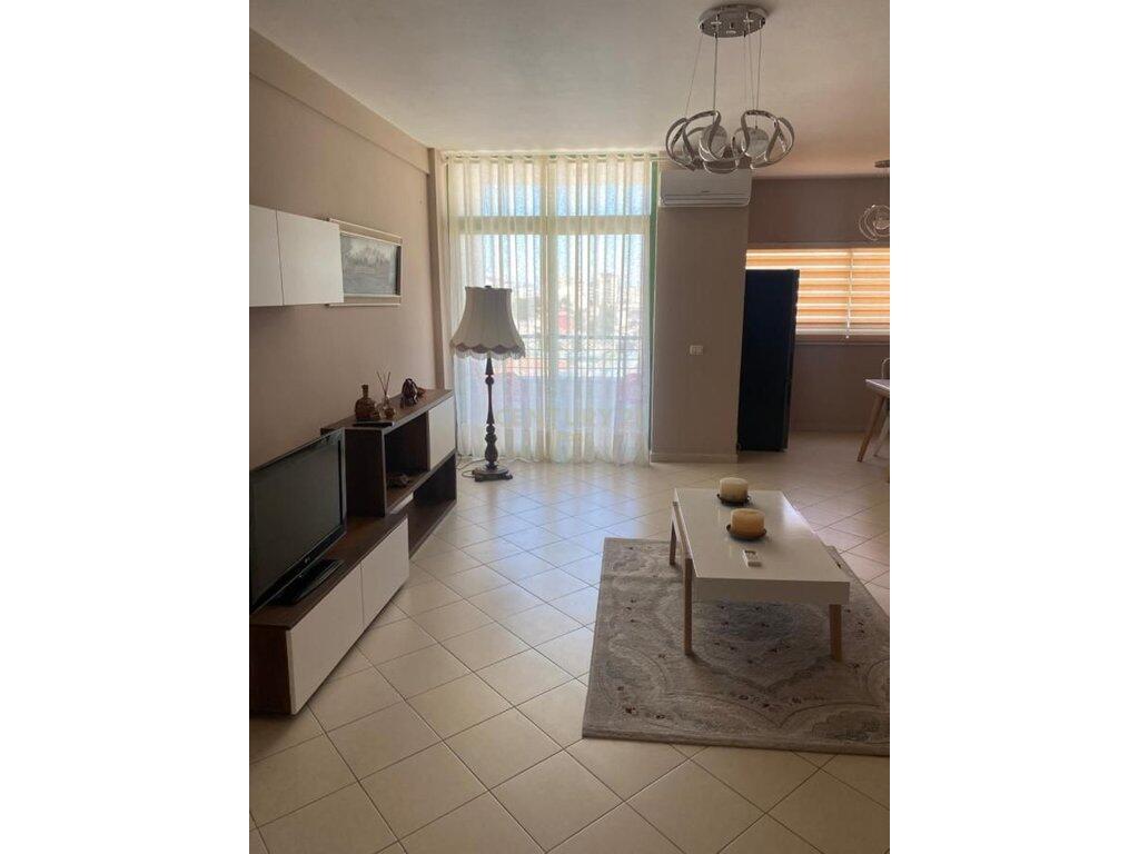 Apartament i Bollshëm 2+1+2 për Qira në Vollga, Durrës!