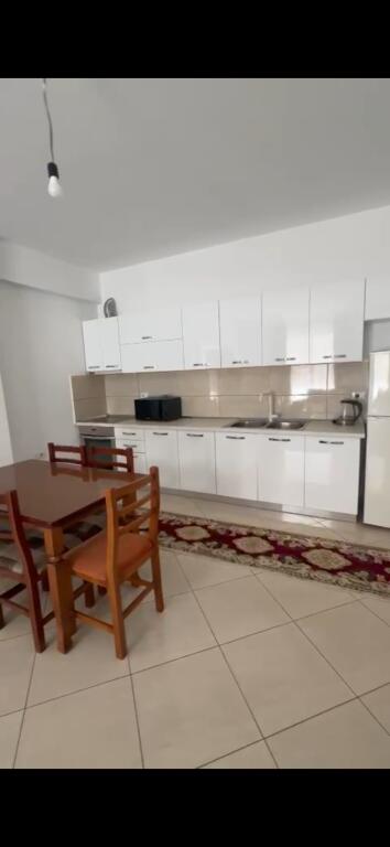 Apartament 2+1 me qira Astir