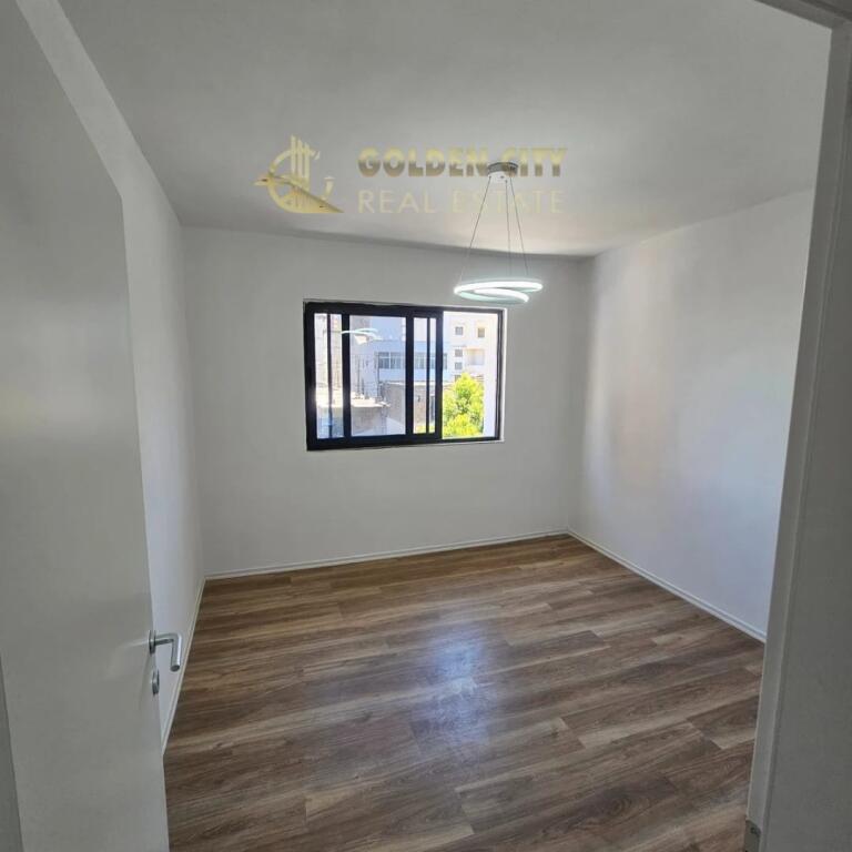 For sale Apartment 2+1 Stadium Durres