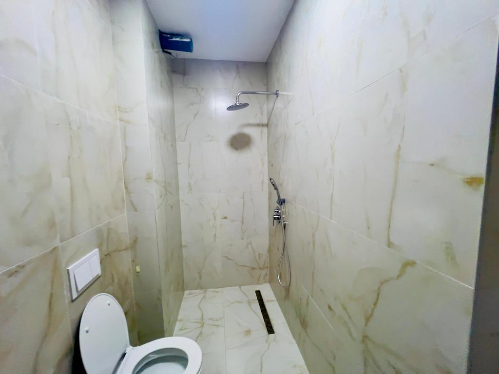 APARTMENT 2+1+2+1 WITH PARKING AT TIRANA GARDEN BUILDING!
