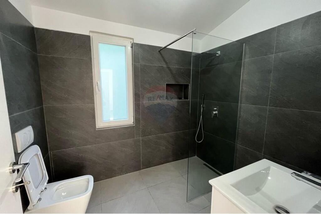 Apartment 2+1 is offered for rent on the fourth floor of a private house in Babrru, near Big Market.