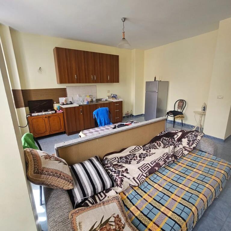 FOR SALE SUPER HUGE APARTMENT 2+1 - ONLY 100M FROM THE SEA!